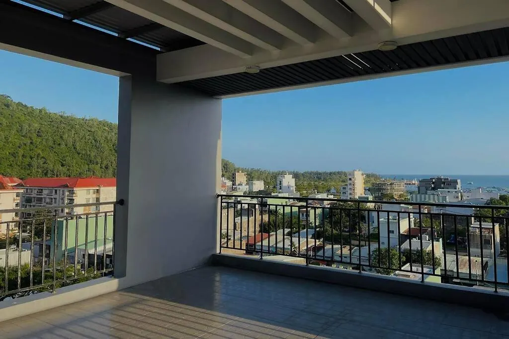 Ami Mountain Sea Danang Cozy - Mountain Iron View Apartment 0*, Da Nang