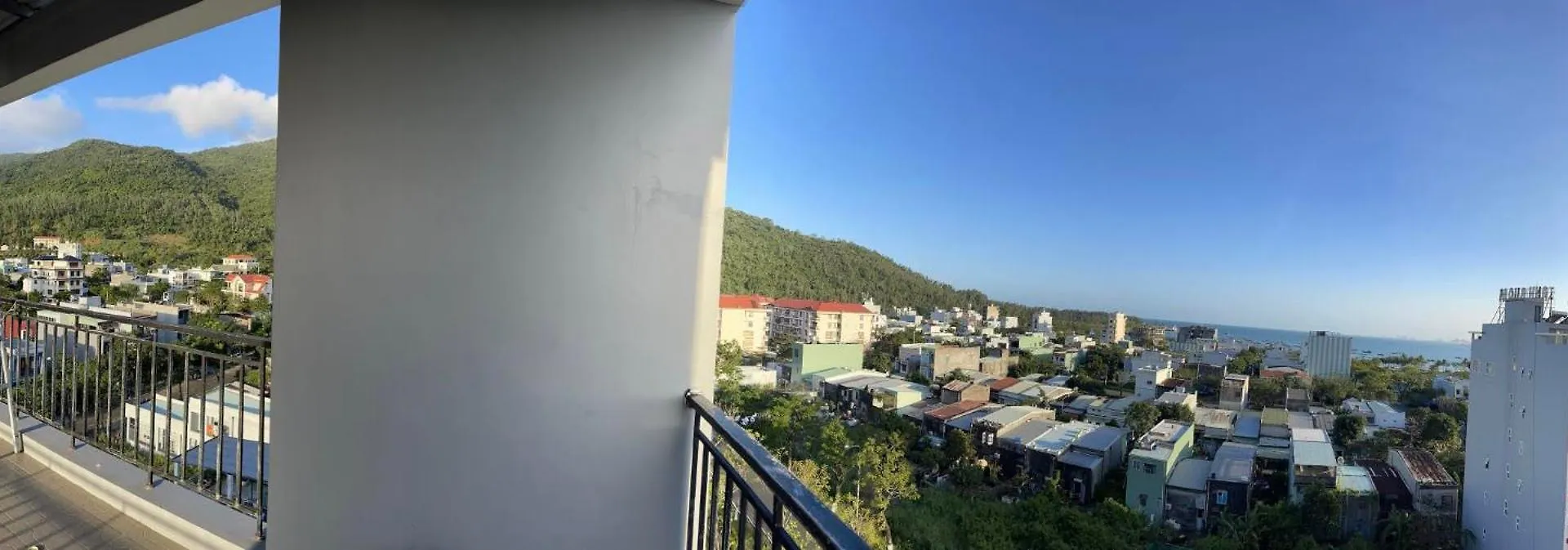 Ami Mountain Sea Danang Cozy - Mountain Iron View Apartment Da Nang