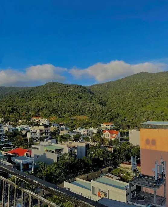 Ami Mountain Sea Danang Cozy - Mountain Iron View Apartment